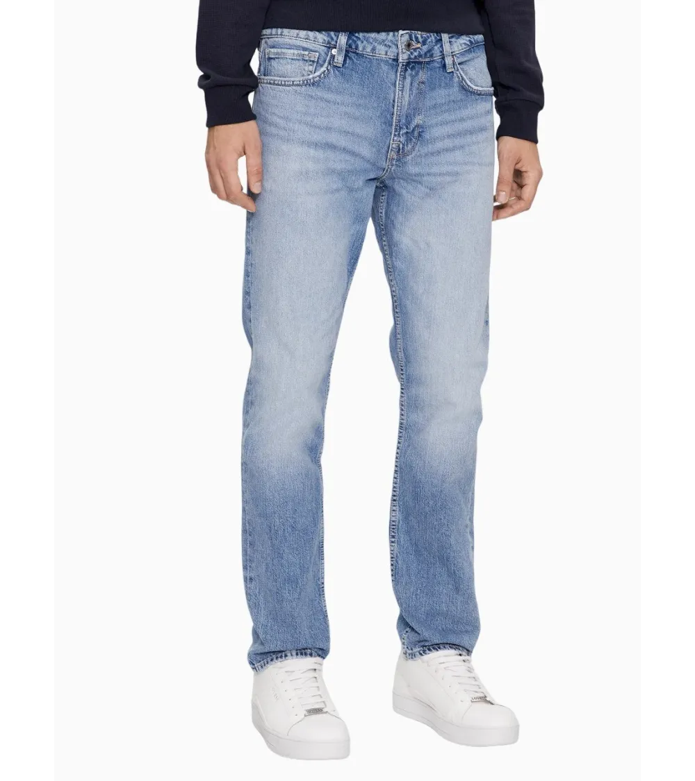Jeans Guess coupe regular avec fermeture à boutons