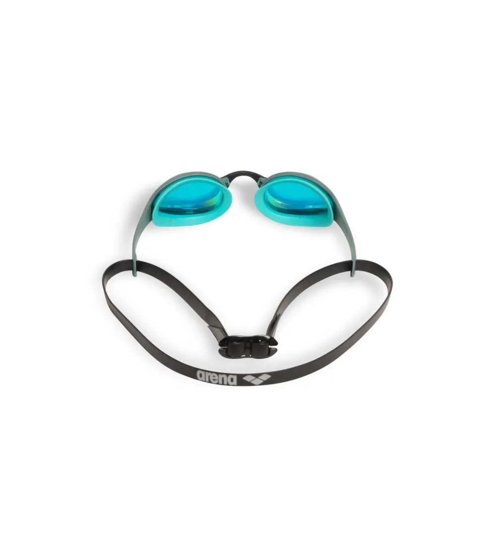Arena Cobra Ultra Swipe occhialini da nuoto