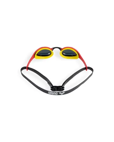 Arena Cobra Ultra Swipe occhialini da nuoto