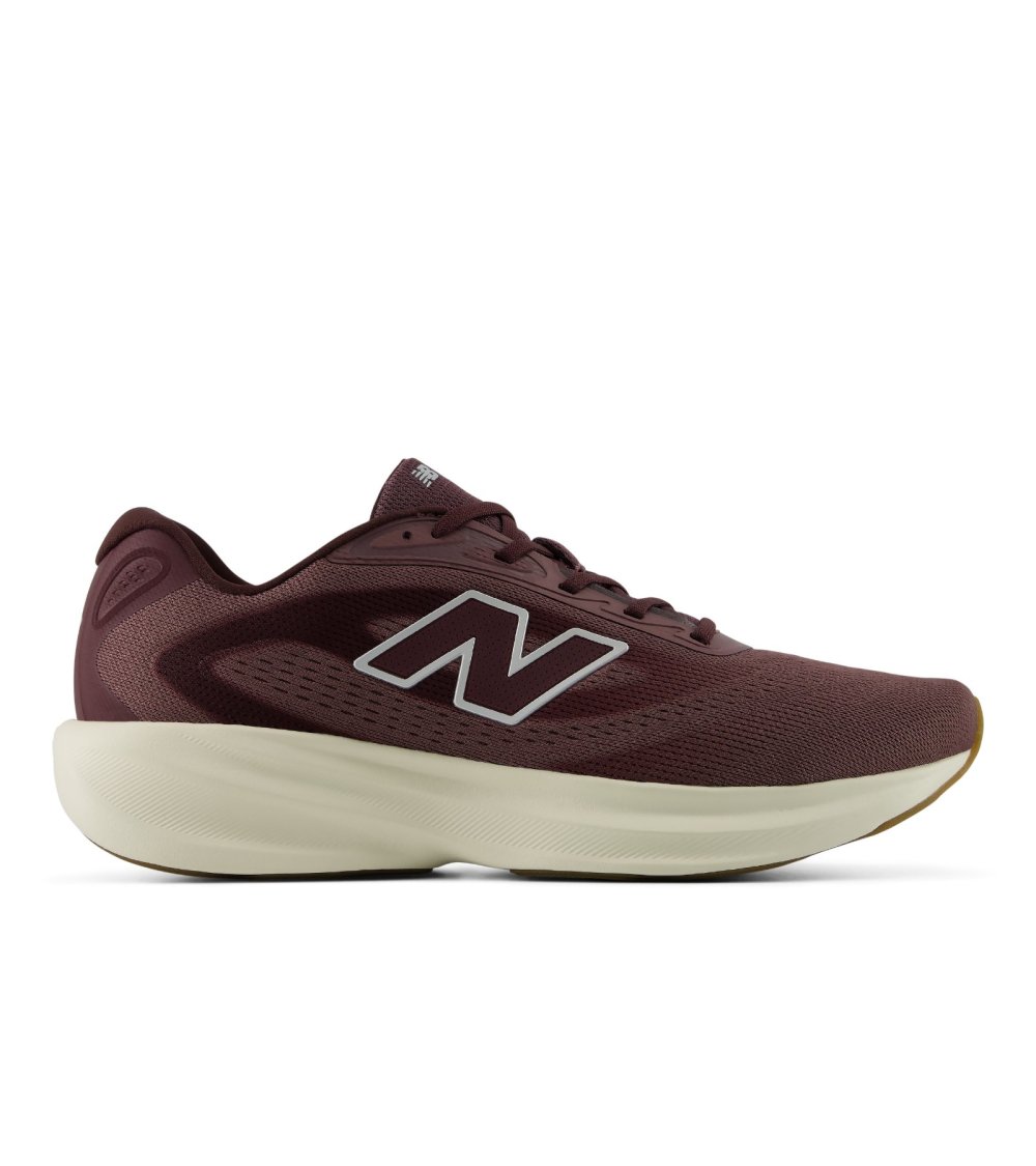 New Balance 680 running shoes