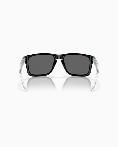 Oakley Holbrook XL sporty sunglasses