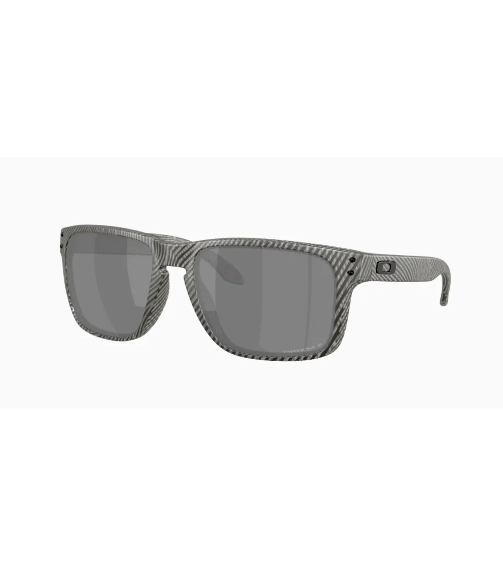 Oakley Holbrook XL sporty sunglasses