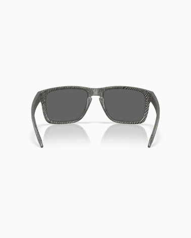Oakley Holbrook XL sporty sunglasses