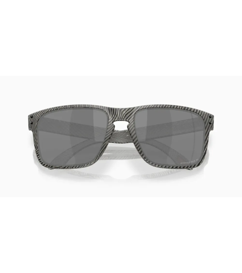 Oakley Holbrook XL sporty sunglasses
