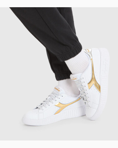 Diadora sneakers basse con lacci