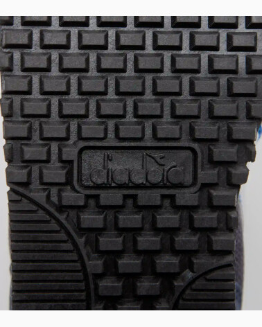 Diadora Simple Run GS sneakers laces