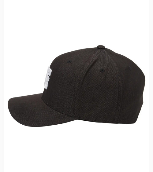 Dc Shoes Star TX cap with rigid visor