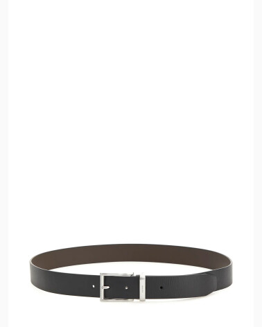 Guess belt with metal buckle