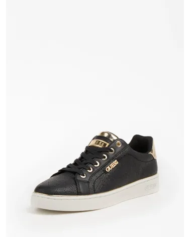 Guess baskets basses Beckie