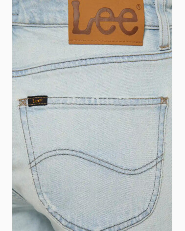Jeans Lee rectos con desgaste