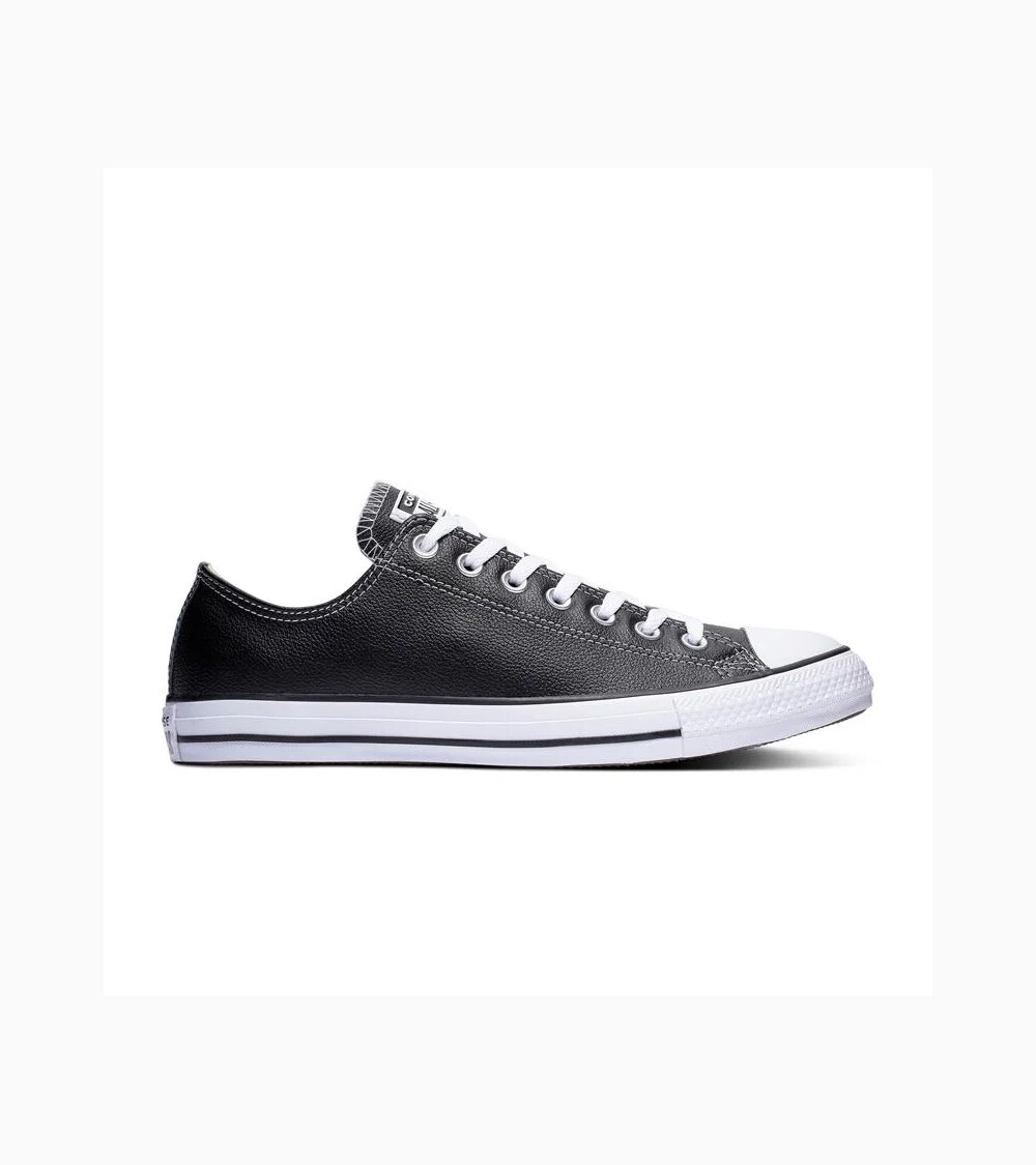 Converse Chuck Taylor low sneakers