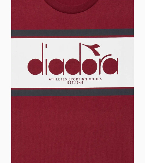 Diadora t-shirt with central logo