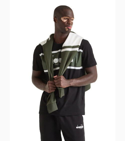 Diadora t-shirt with central logo