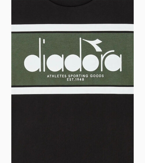 Diadora t-shirt with central logo