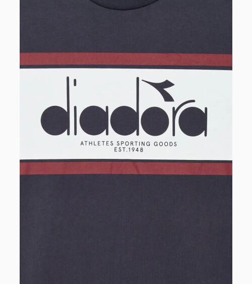 Diadora t-shirt with central logo