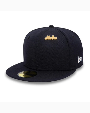 New Era set pins cappellino e personaggio