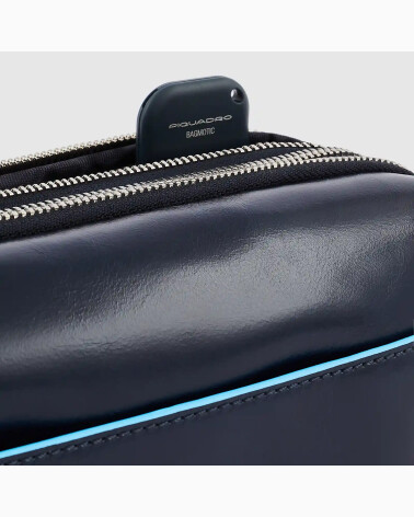 Piquadro bolso bandolera con bolsillo frontal