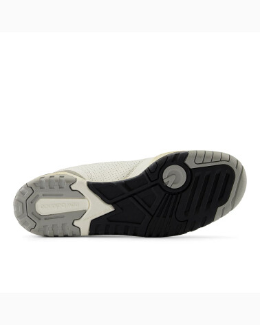 New Balance Sneaker niedrig mit dicker Sohle