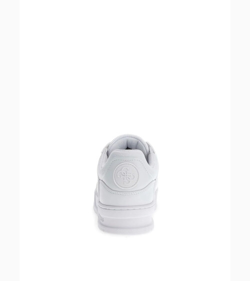 Guess Sneakers Clelia basse con lacci
