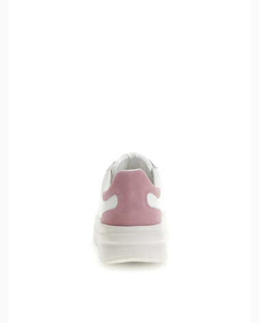 Guess Sneaker niedrig mit Schnürsenkeln