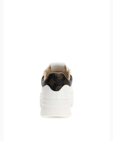 Guess baskets basses avec lacets