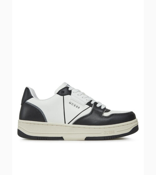 Guess baskets basses avec lacets et semelle en caoutchouc