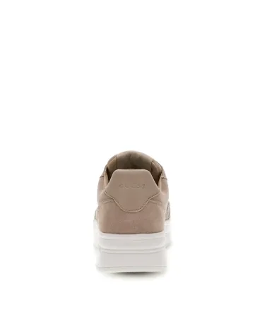 Guess baskets basses avec semelle haute