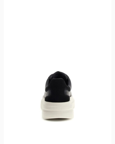Guess sneakers basse con chiusura a lacci
