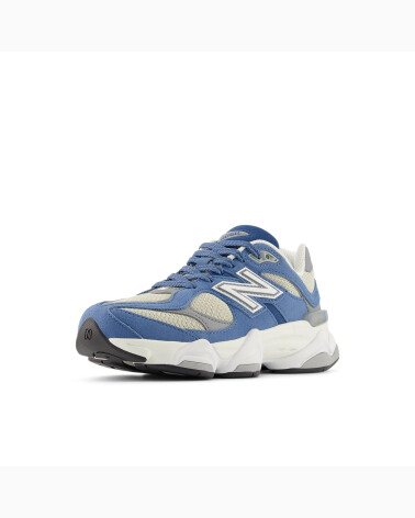 New Balance low mesh sneakers