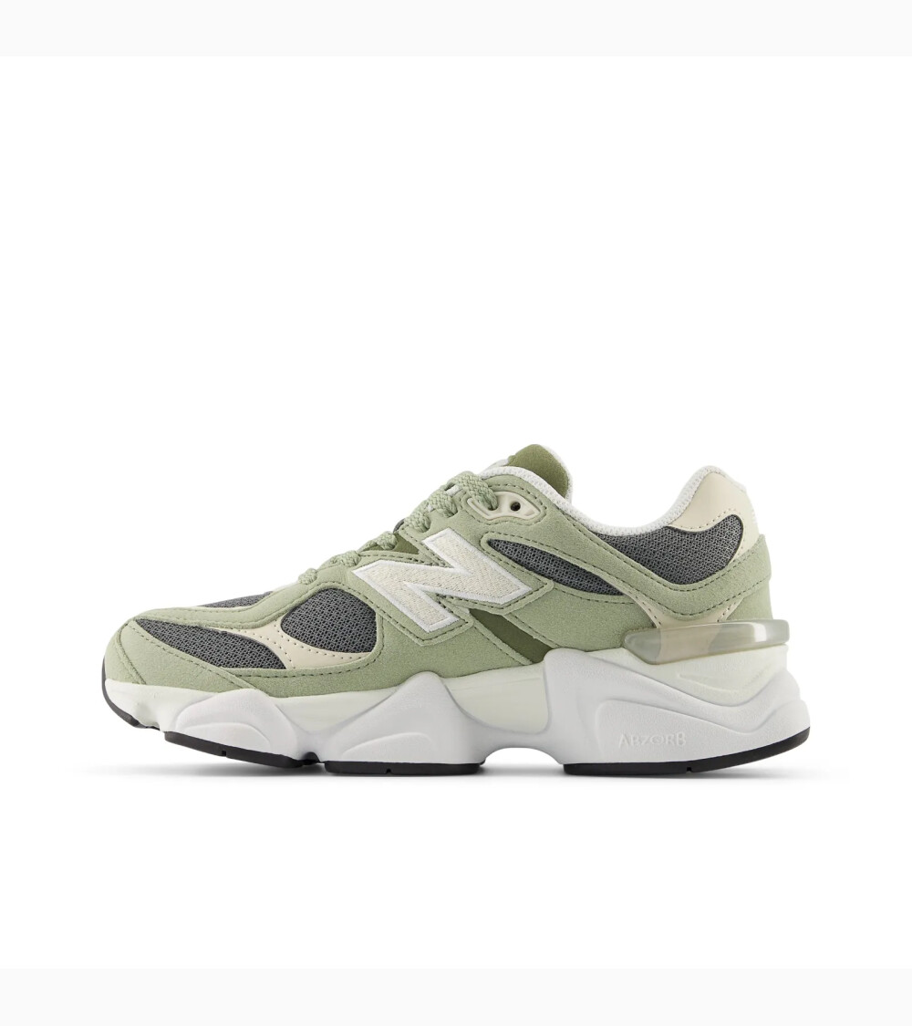New Balance baskets basses mesh