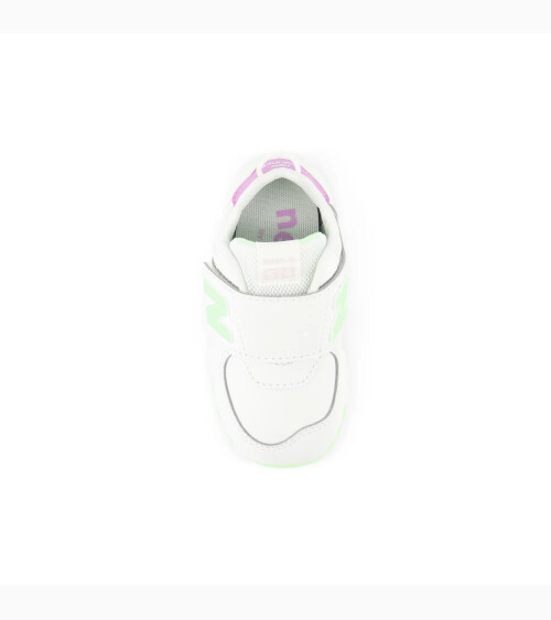 New Balance baskets basses avec fermeture à velcro