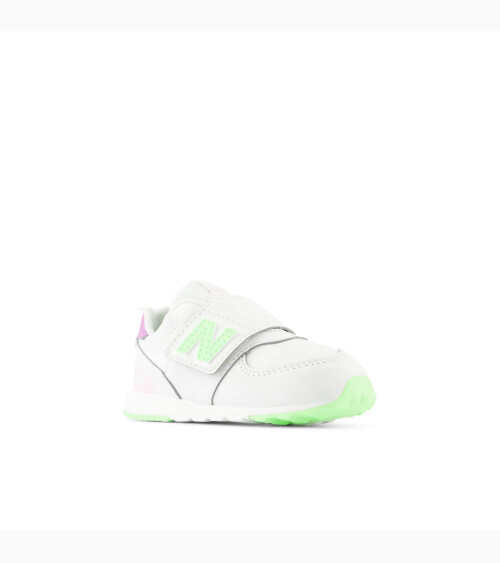 New Balance baskets basses avec fermeture à velcro
