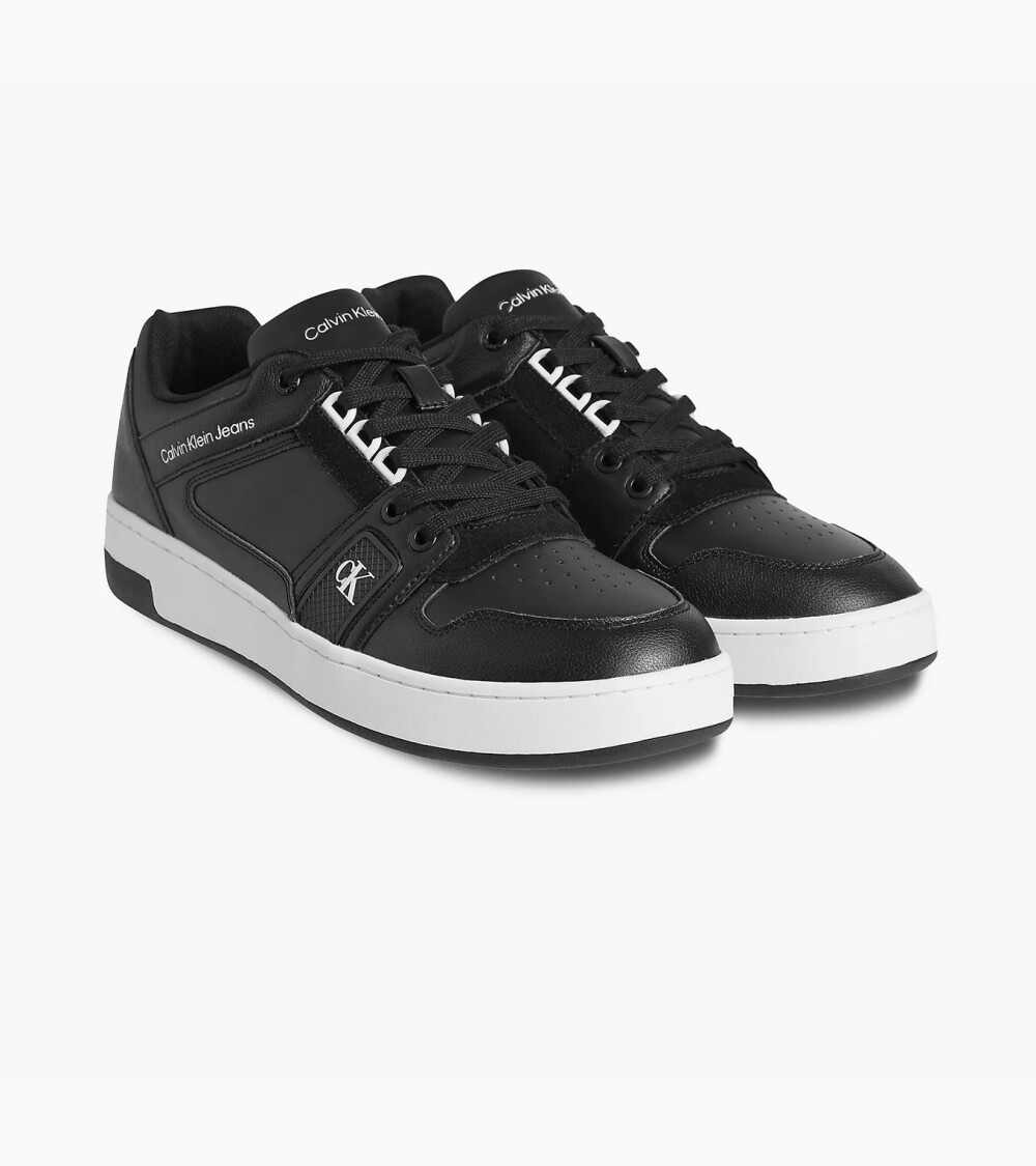 Calvin Klein baskets basses lacets