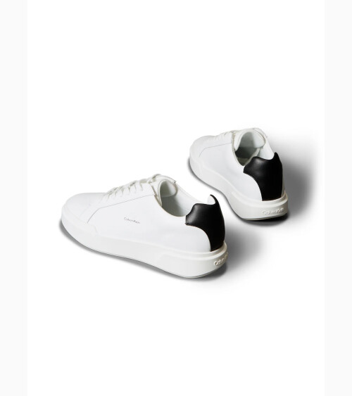 Calvin Klein zapatillas bajas con suela gruesa