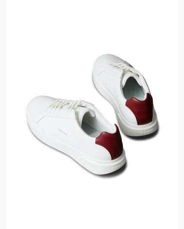 Calvin Klein baskets basses avec semelle épaisse