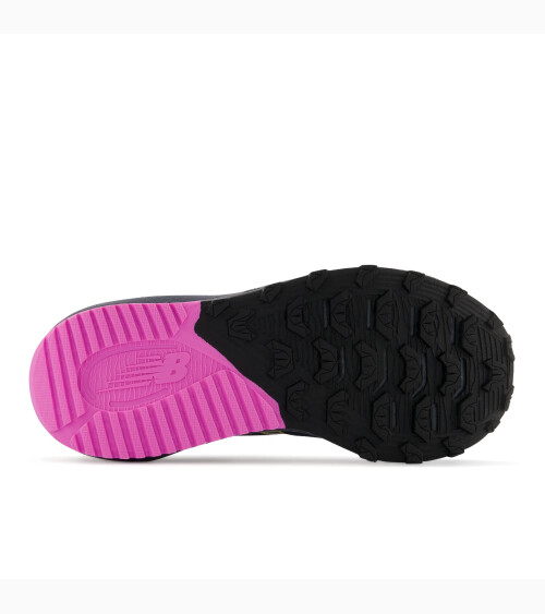 New Balance low sneakers laces