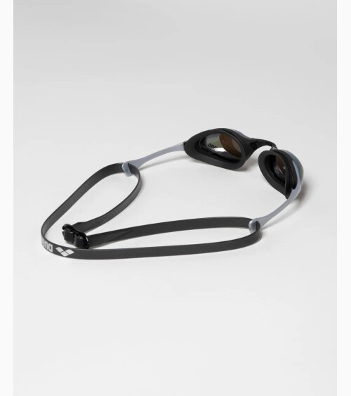 Arena Cobra Swipe Mirror occhialini nuoto