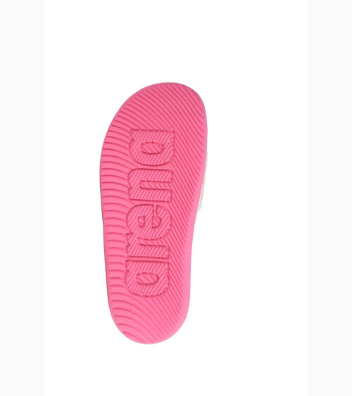 Arena slippers with strap and thick sole