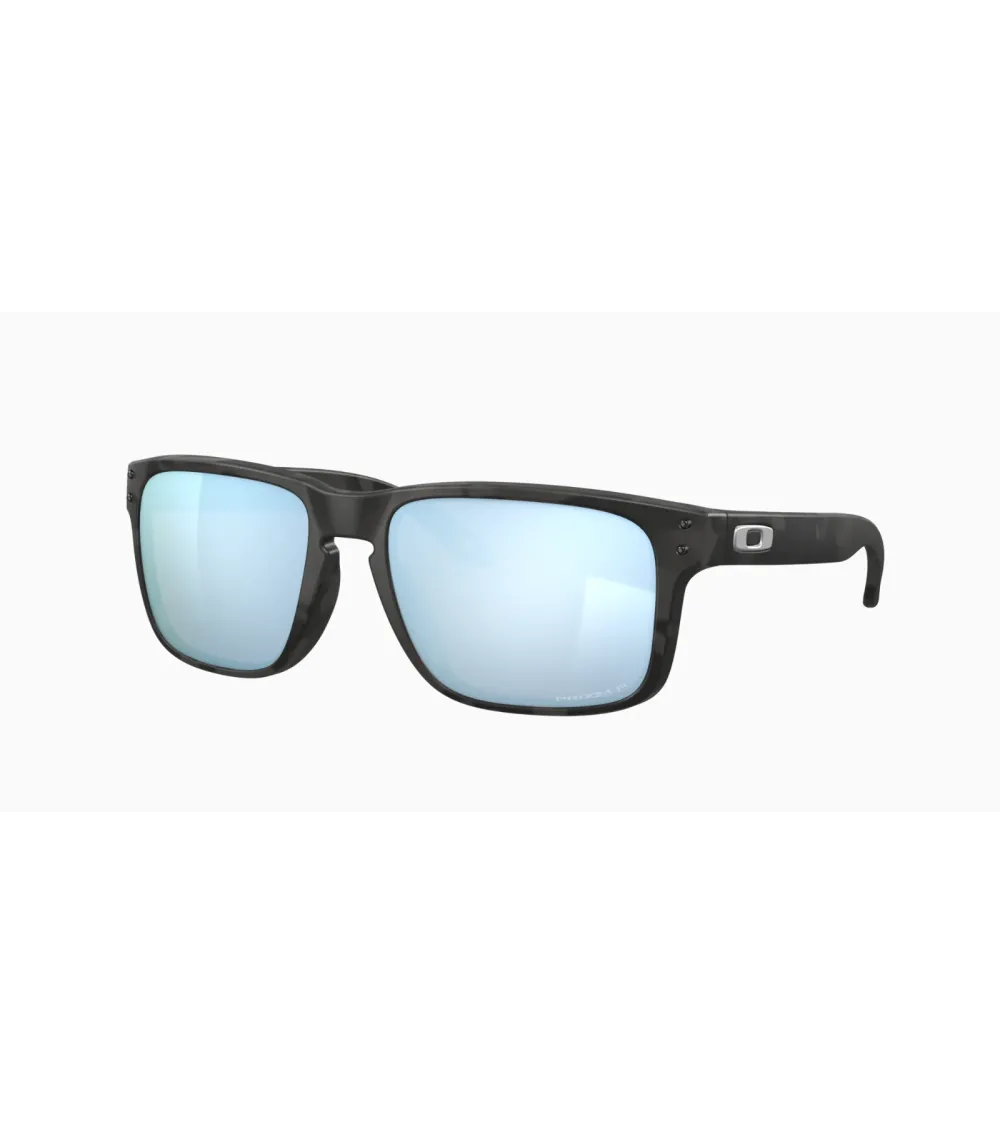 Oakley Holbrook sports sunglasses