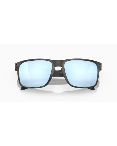 Oakley Holbrook sports sunglasses