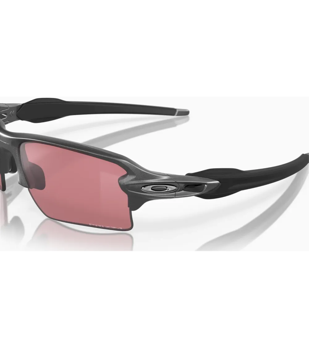 Oakley Flak 2.0 XL sports sunglasses