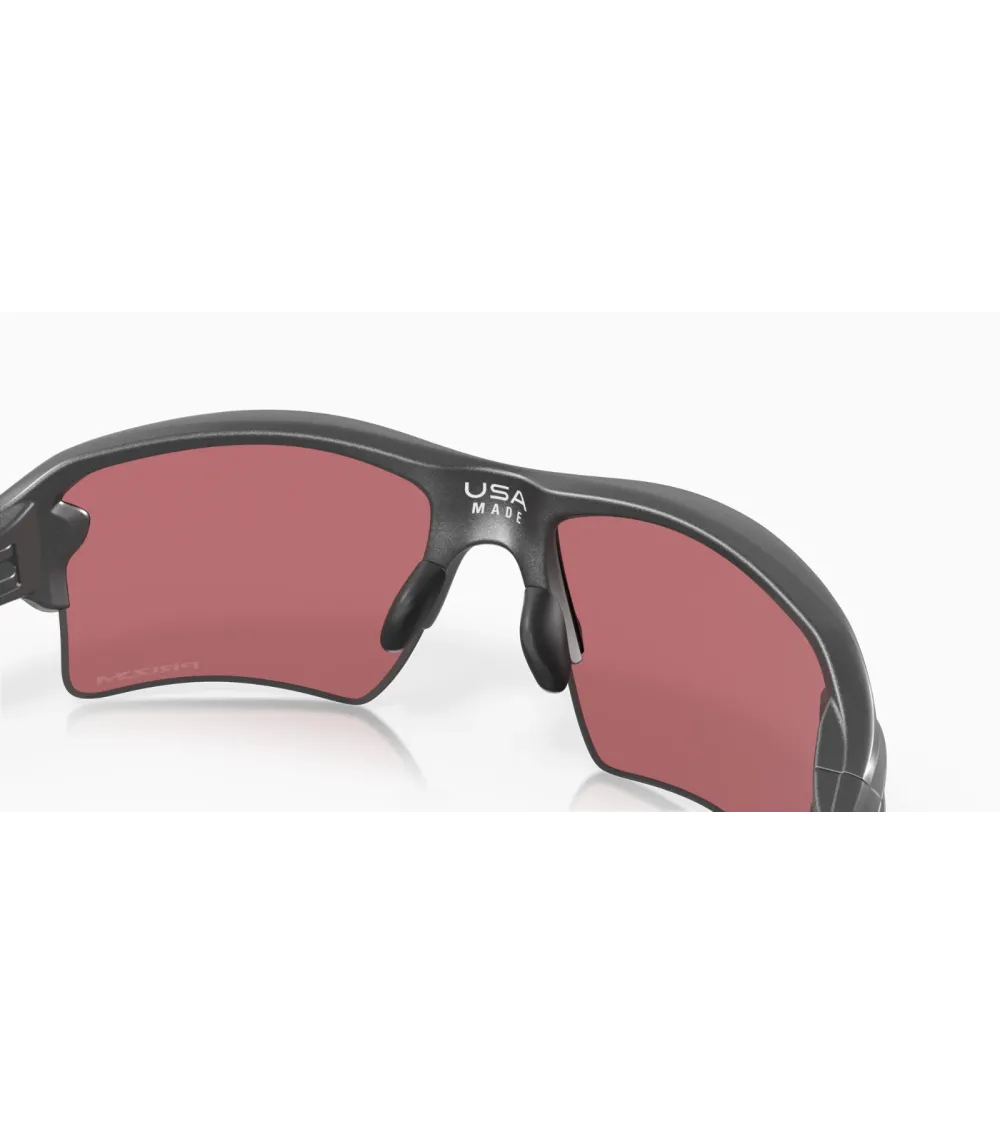 Oakley Flak 2.0 XL sports sunglasses