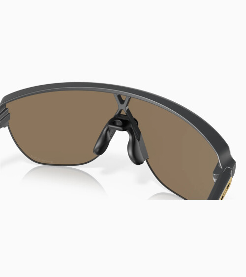 Oakley sports sunglasses Corridor