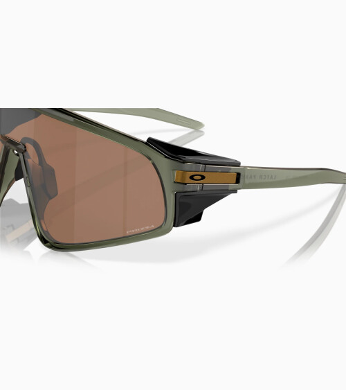 Oakley Latch Panel occhiali sportivi a mascherina