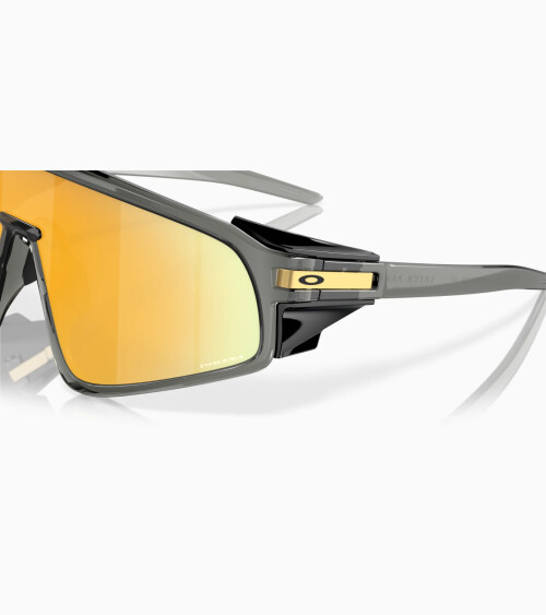 Oakley Latch Panel occhiali sportivi a mascherina