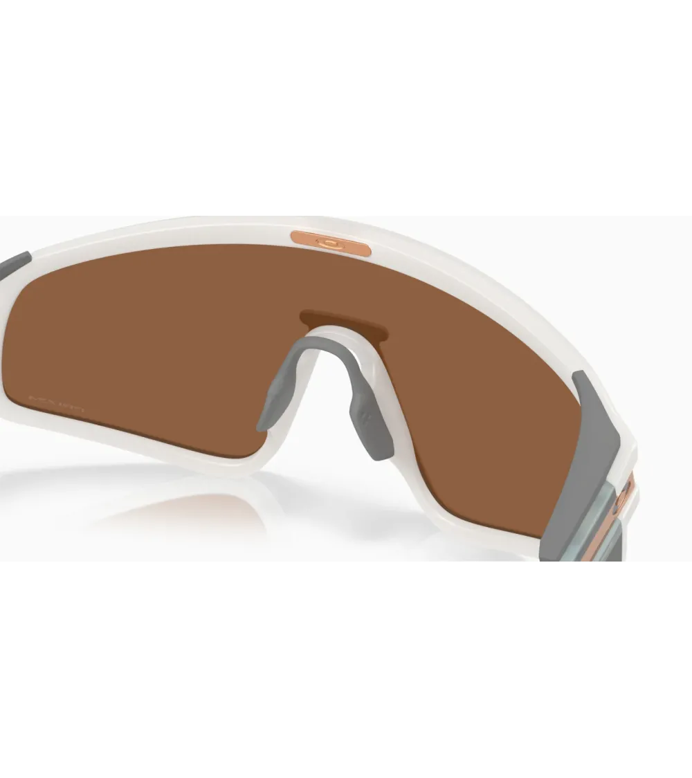 Oakley Latch Panel occhiali sportivi a mascherina
