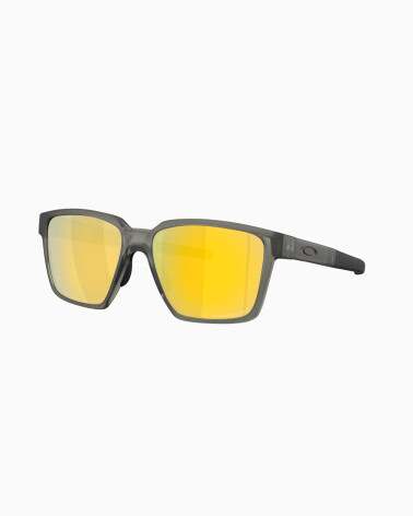 Sporty Oakley rectangular sunglasses