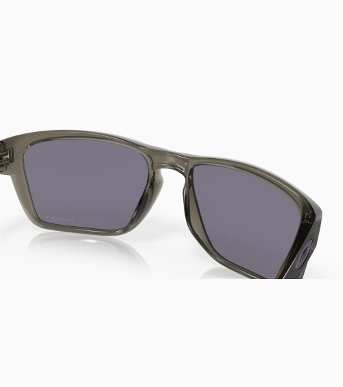 Oakley Sylas square sports sunglasses