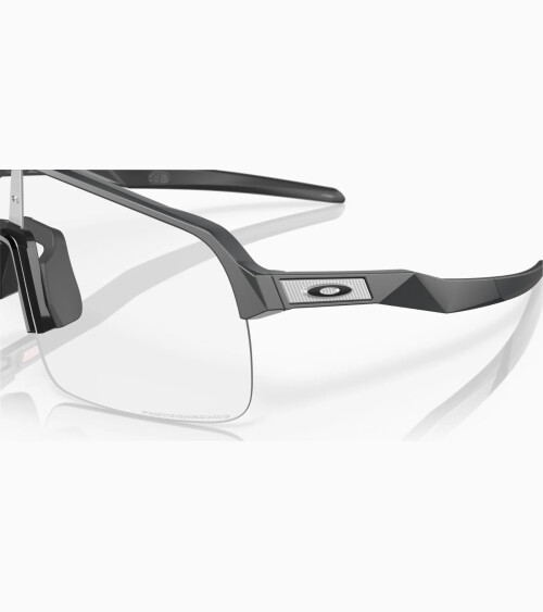 Oakley Sutro Lite occhiali da sole sportivi