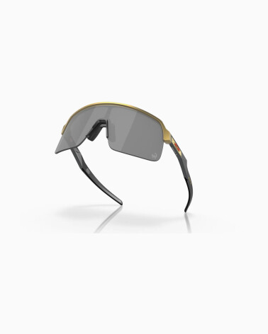 Oakley Sutro Lite sport sunglasses